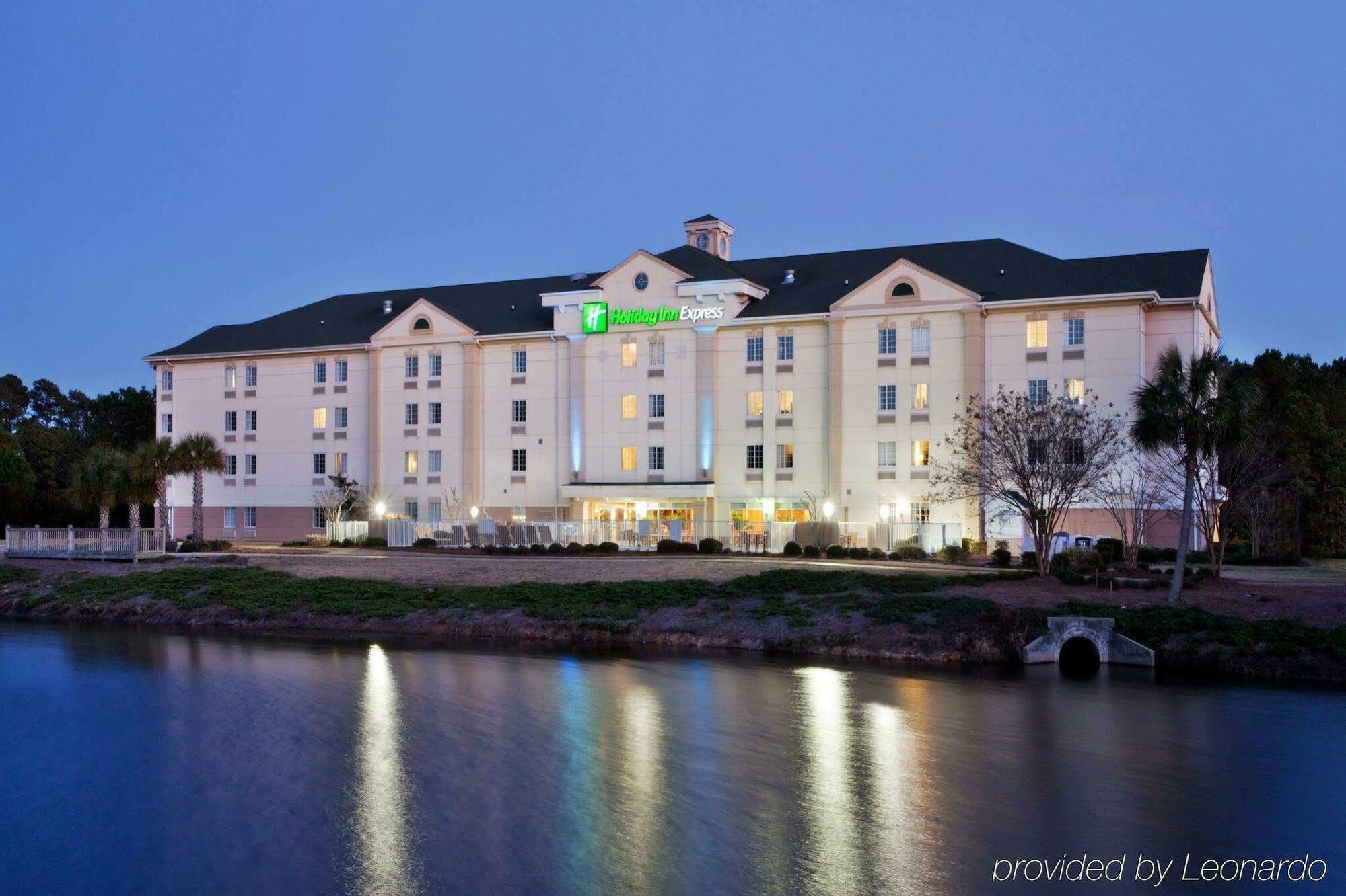 Holiday Inn Express Myrtle Beach-Broadway At The Beach By Ihg Eksteriør billede