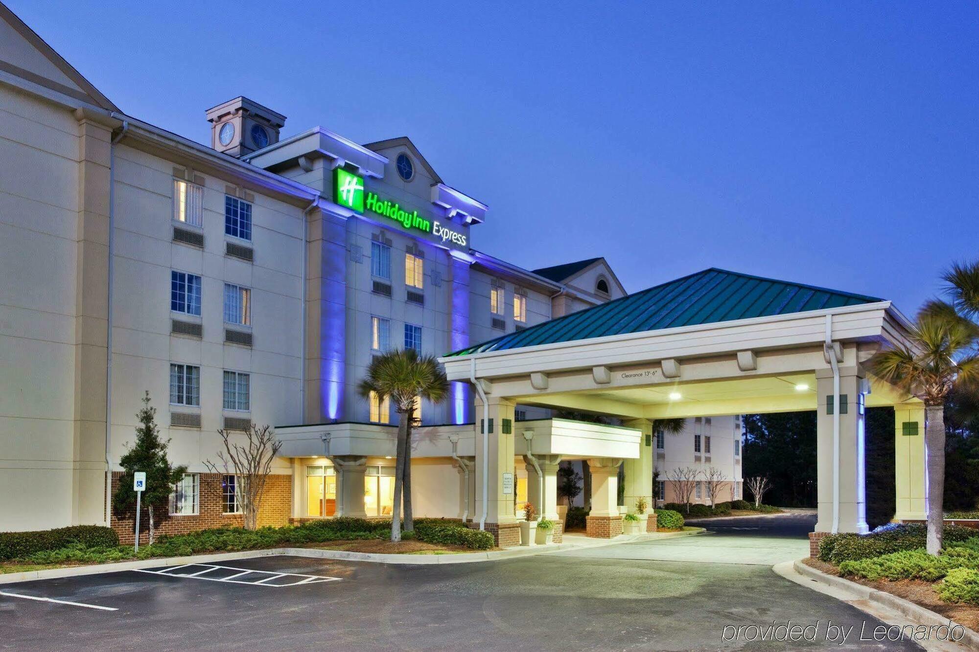 Holiday Inn Express Myrtle Beach-Broadway At The Beach By Ihg Eksteriør billede